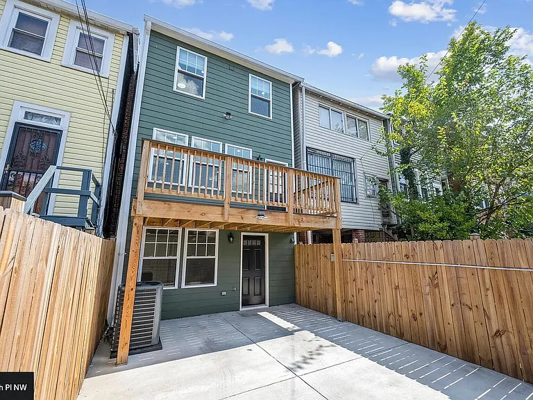 5020 7th Pl NW — Photo 12