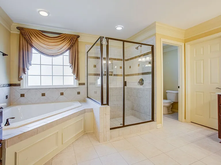 417 Gambrel Ct — Photo 21