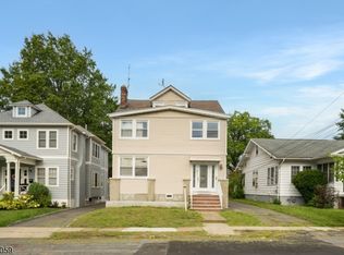 19 Meadowbrook Pl, Maplewood, NJ 07040
