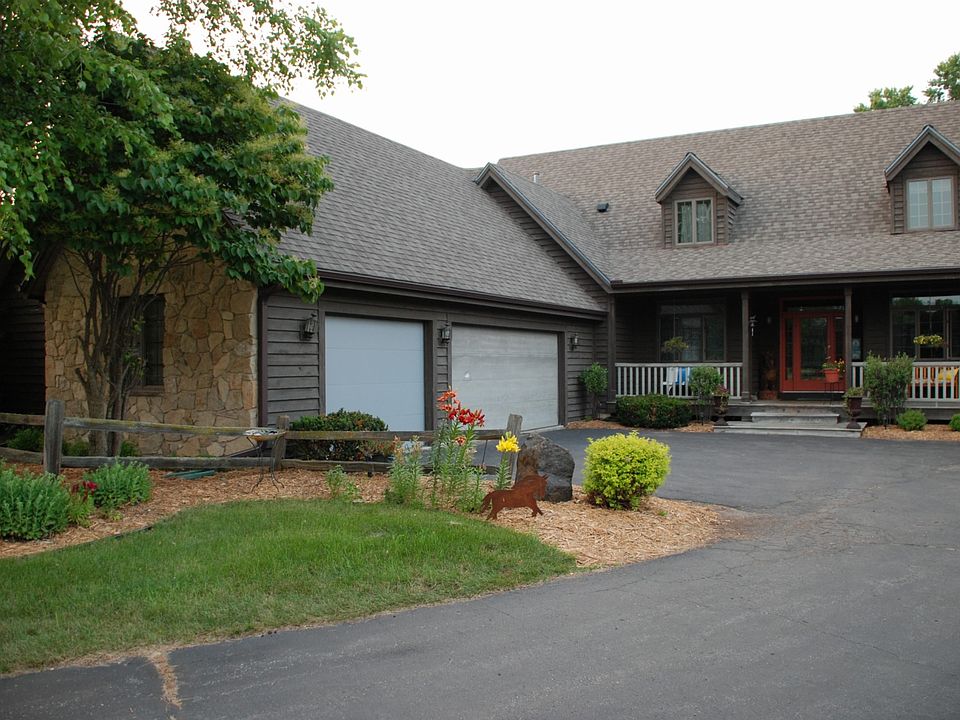 1st image of W8432 Shorewood Meadows Cir