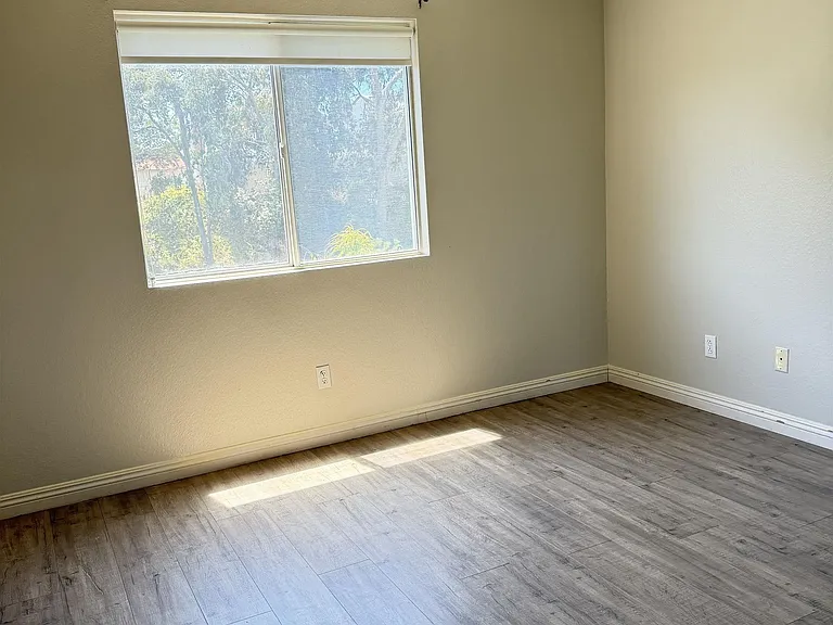 9312 Galvin Ave — Photo 17