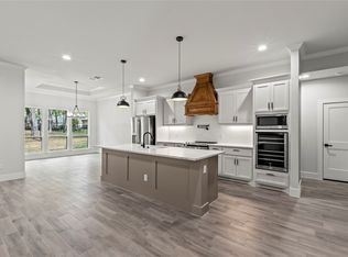 128 Saint Andrews Dr E, Mabank, TX 75156