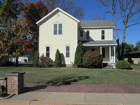 2nd image of 4309 Lake St