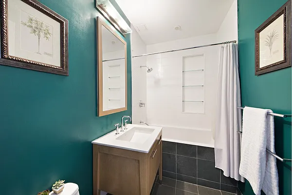 Sold by Stribling | media 7