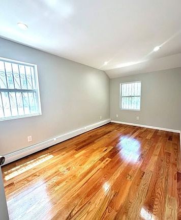 4th image of 14232 174th St Floor 1