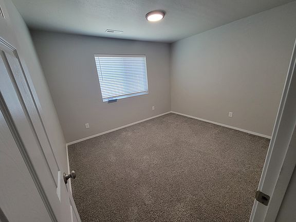 5th image of 12810 Eldmire St