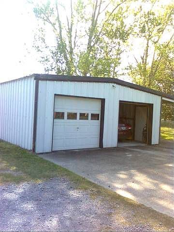2nd image of 1306 Helena Ave