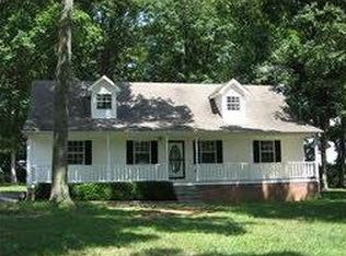 157 Deer Point Rd, Unionville, TN 37180