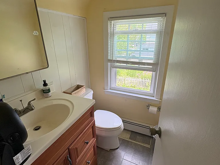 upstairs half bath