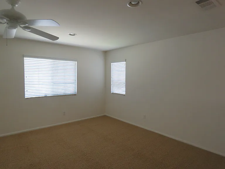 35063 Hogan Dr — Photo 16