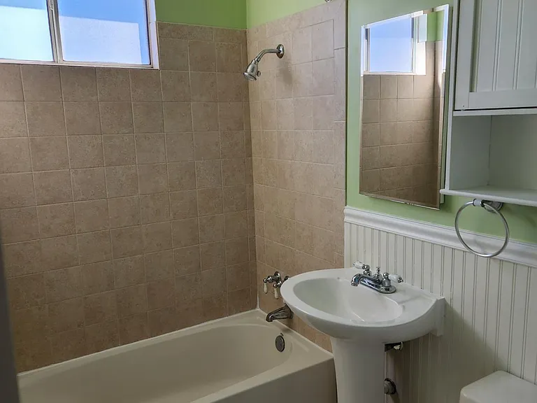 4058 W Avenue L4 — Photo 14