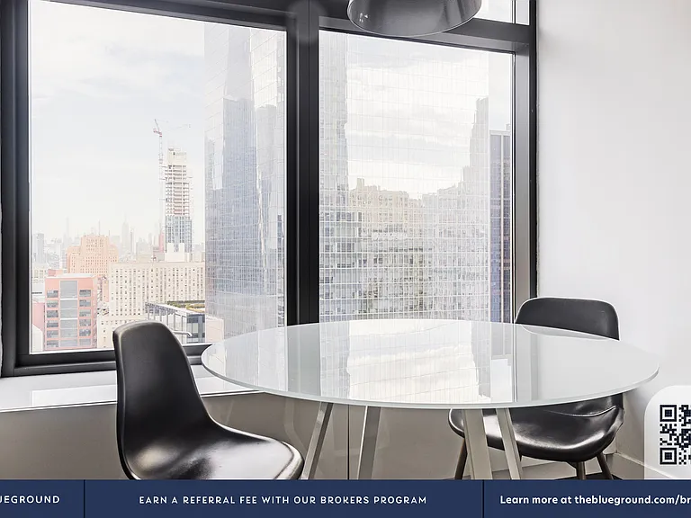 123 Washington St #28C — Photo 4