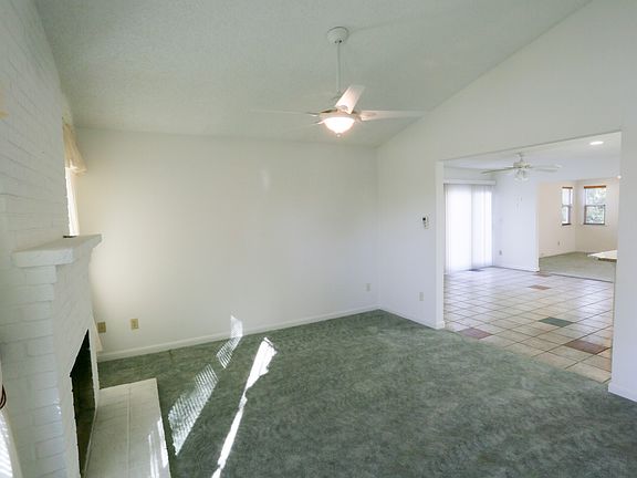 3rd image of 9965 Parklake Way