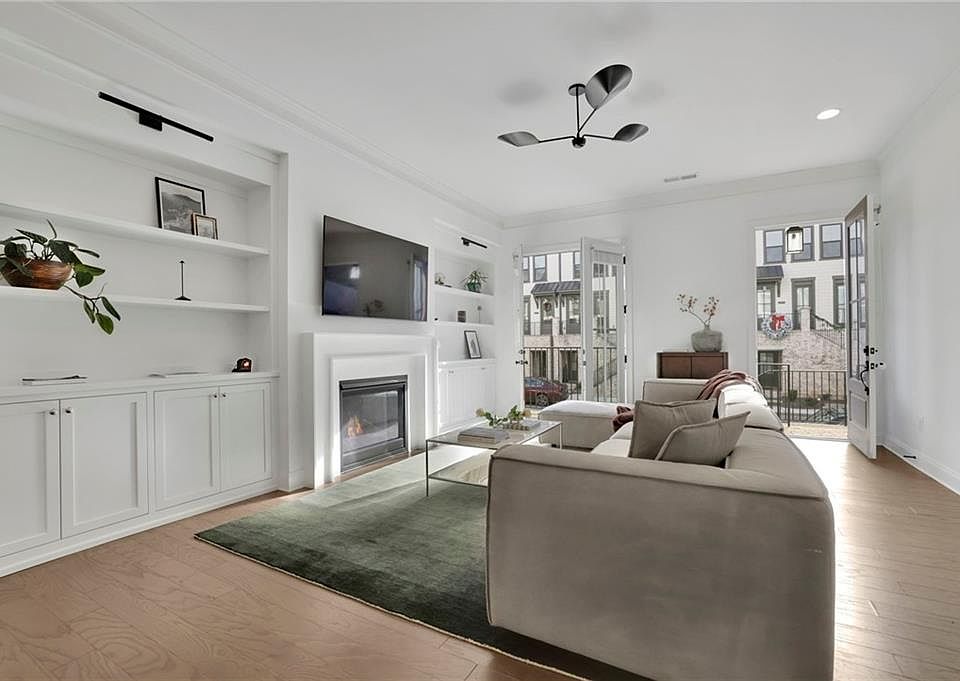 1st image of 2376 Provence Park Way