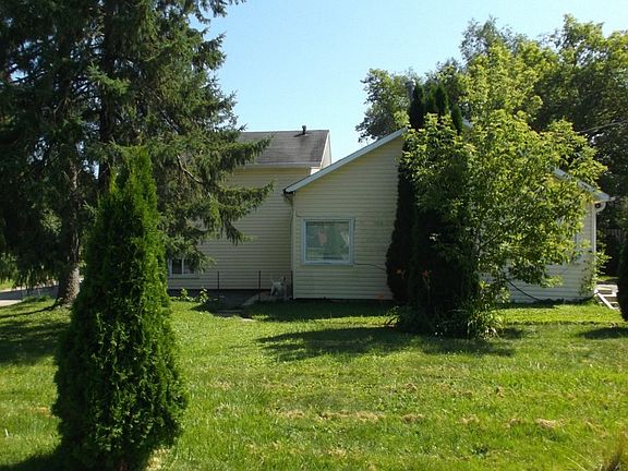 4th image of 2851 W Brooke Ave