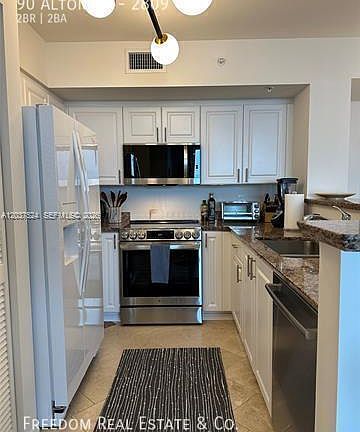 5th image of 90 Alton Rd APT 2809
