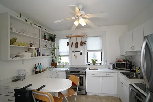 1038 Beacon St Photo 1