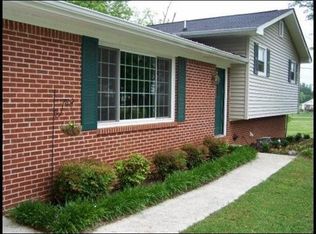 435 Lakeview Dr, Spring City, TN 37381