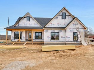 18984 Magnolia Mdws, Fayetteville, AR 72704