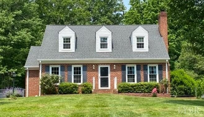 1st image of 209 Valleywood Dr