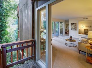 222 Glen Dr, Sausalito, CA 94965