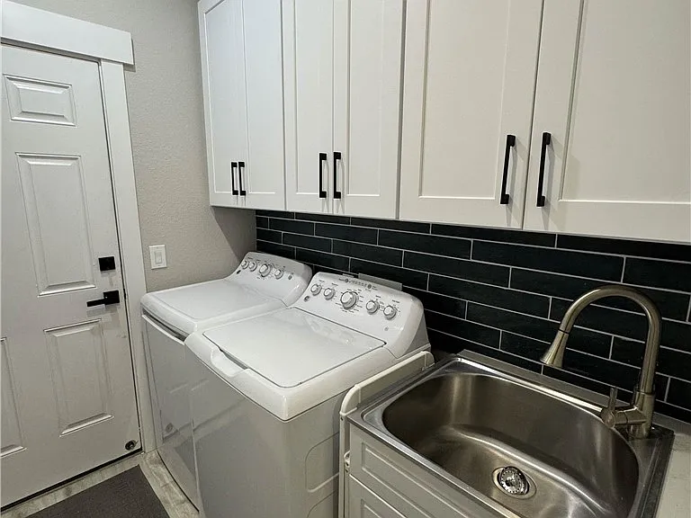 20961 Skyler Dr — Photo 29