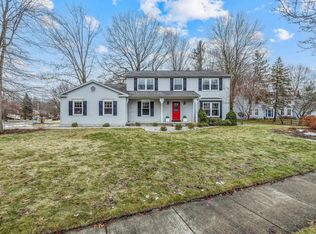 5631 Bloomfield Ct, Midland, MI 48642