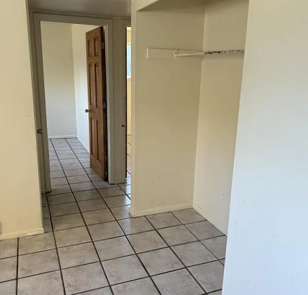 1216 W Pacific Ave — Photo 14