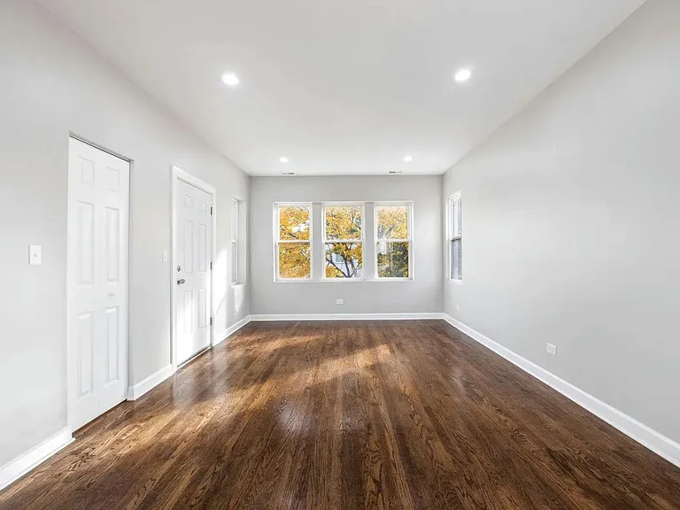 2304 N Major Ave #2 — Photo 1