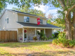2206 Howard Ln, Tampa, FL 33612