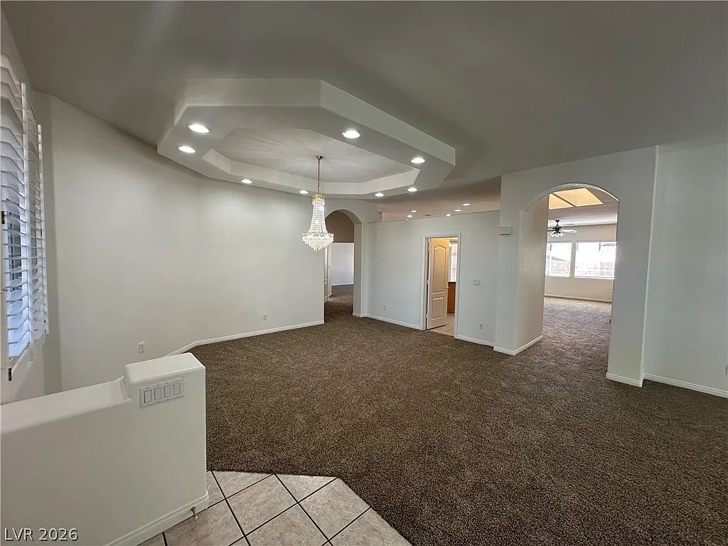 4 bed, 2.5 bath, 2689 sqft, $2,445 — Photo 2