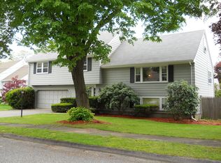 29 Meredith Cir, Needham, MA 02492