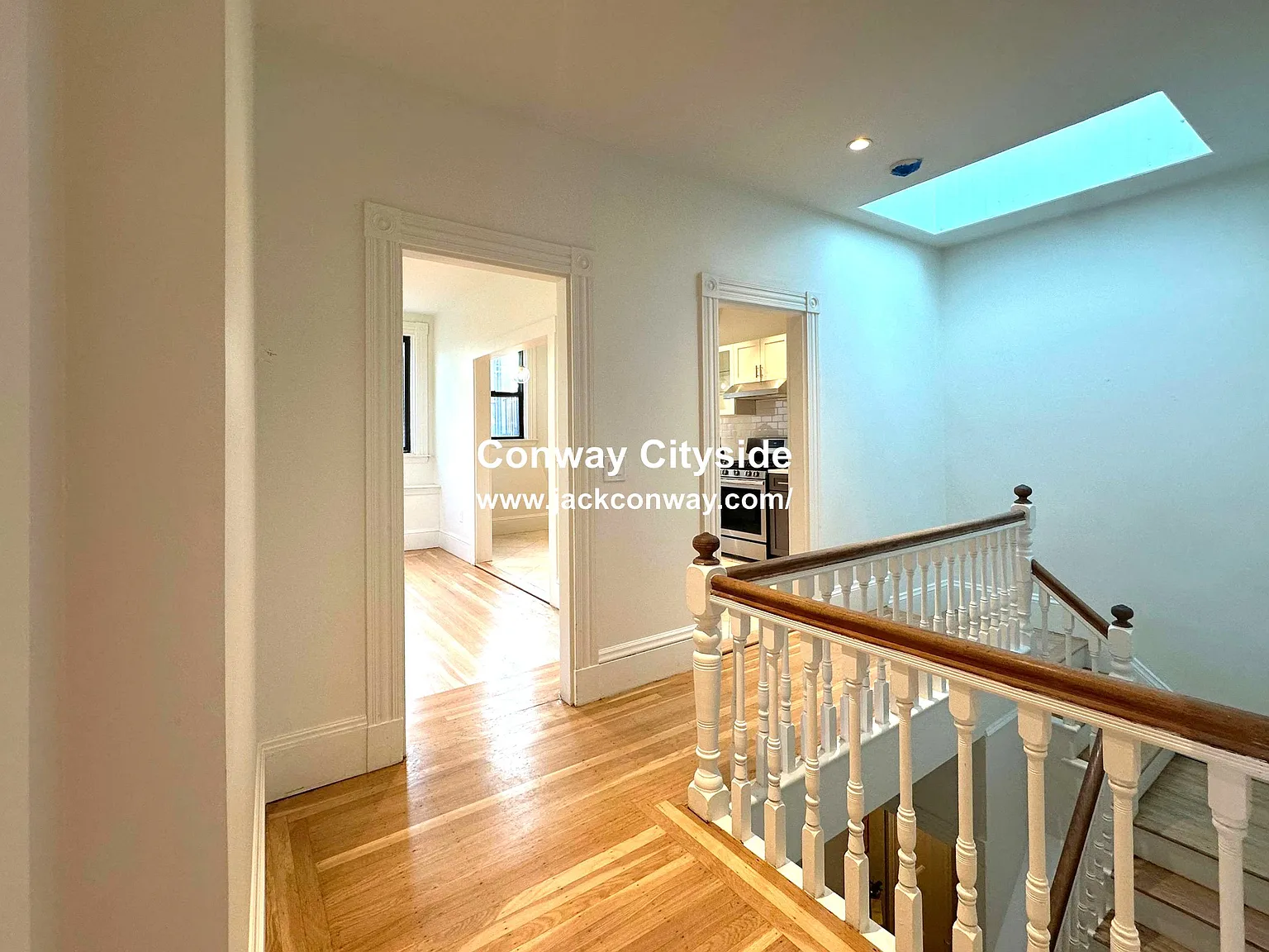 2 bed, 1.0 bath, 927 sqft, $3,850 — Photo 3