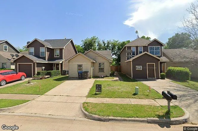 1516 Pine Ln — Photo 24
