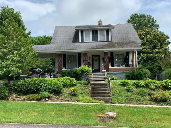 104 Logan Ave, Stanford, KY 40484