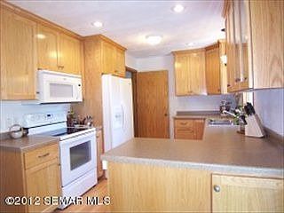 3rd image of 716 13th St NE
