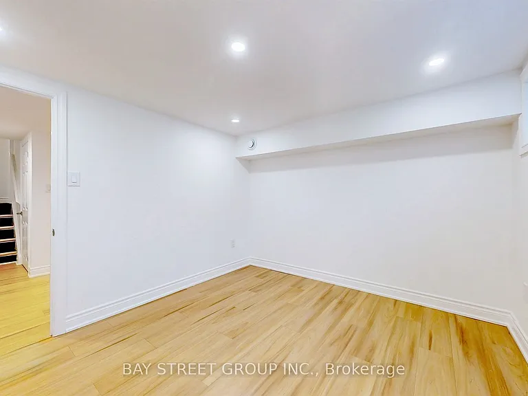 147 Roywood Dr — Photo 26