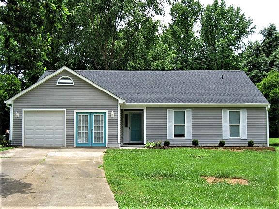 Located at end of culdesac in Lawyers Station