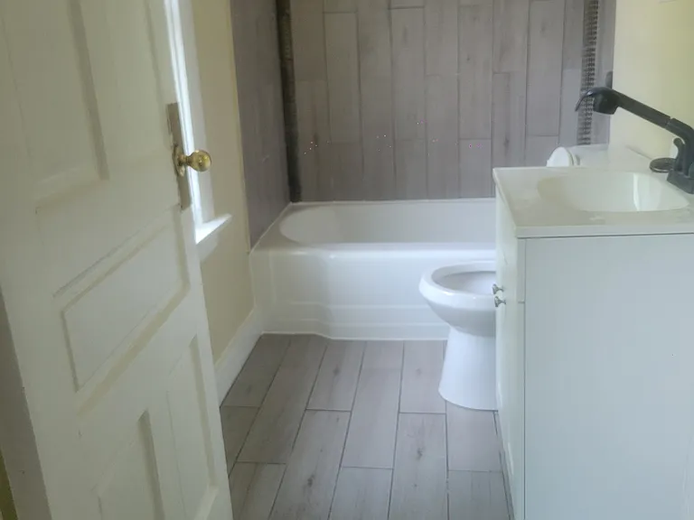 615 E Mitchell Ave — Photo 9