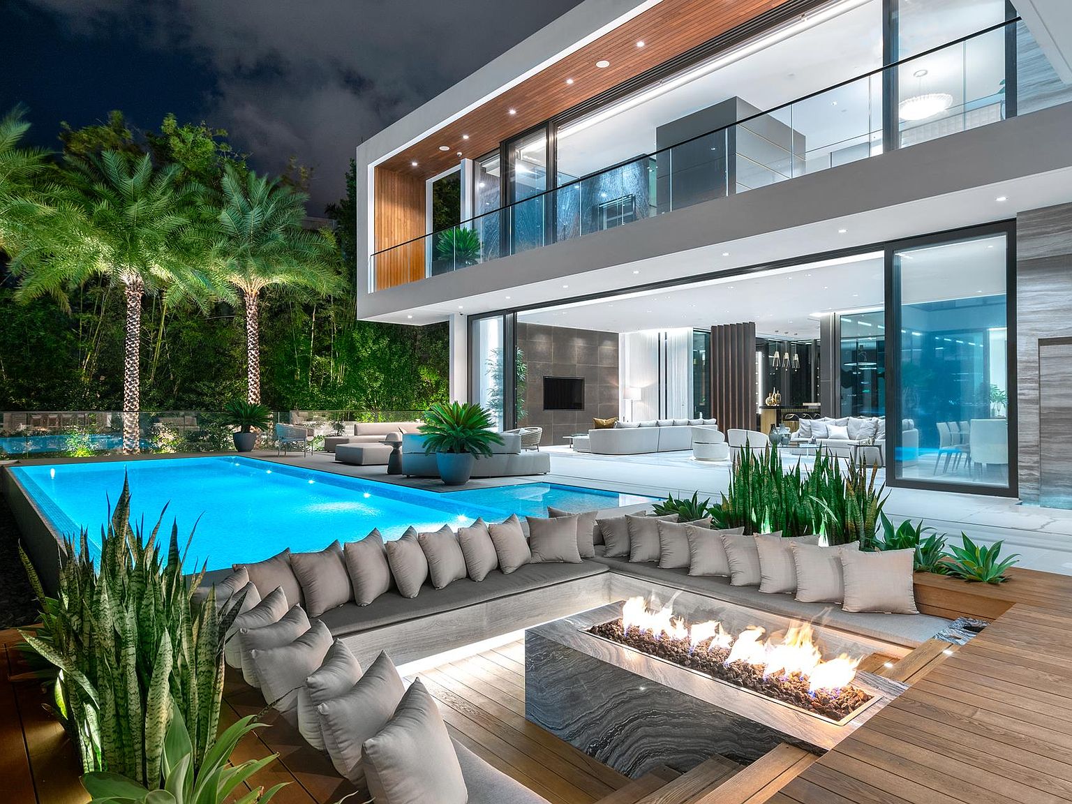 19 Palm Ave, Miami Beach, FL 33139 | Zillow