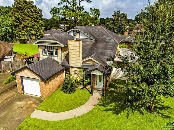 2nd image of 112 Mona Kay Ln