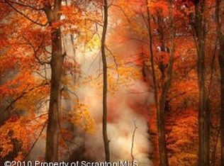 236 Sanderson St, Old Forge, PA 18518