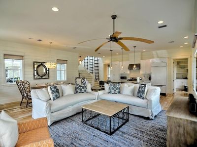 77 Sunflower St, Santa Rosa Beach, FL, 32459