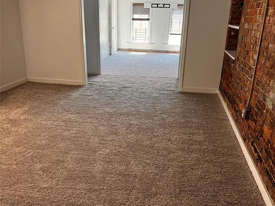 175 Main St #2L
