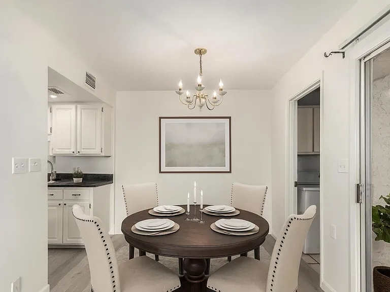 1227 E Townley Ave — Photo 5
