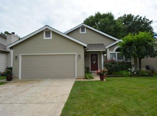 116 Hollow Creek Dr, Saint Peters, MO 63376