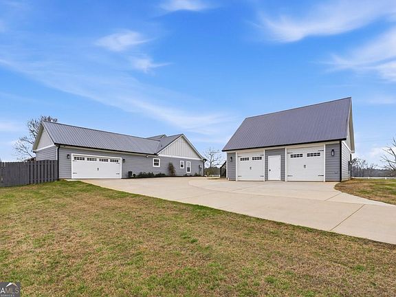 5th image of 5 Gibson Rd