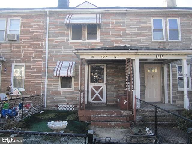 1st image of 6557 Saint Helena Ave