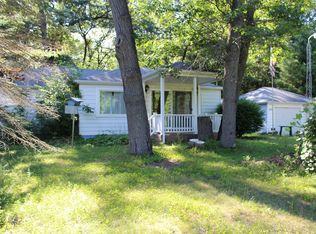 2091 N Neiner Rd, Sanford, MI 48657