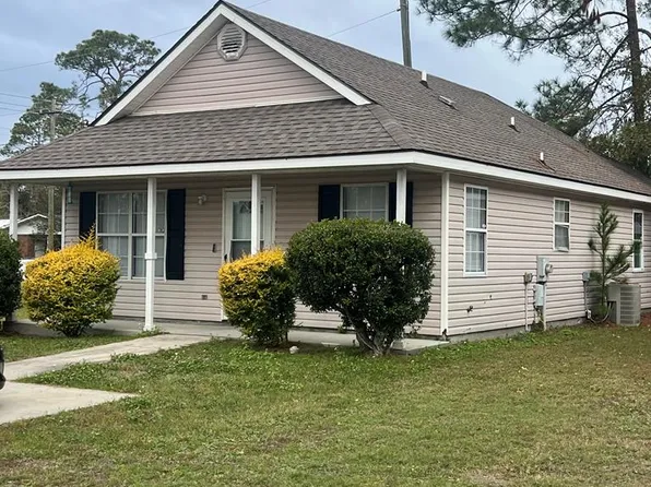 1602 Lexington Cir, Valdosta, GA 31602